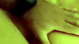 Just chilling while big man wrecks my pussy on the sofa - Blondie Fesser