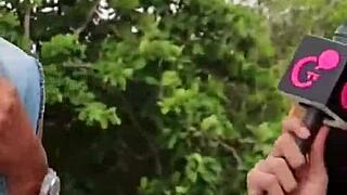 How does Venezuelan talent from elchicletv inspire such bold dedication in the barrio?