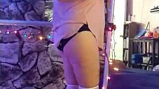 यो, हॉटवाइफ स्टेफी एप्रिल की चूत डांस स्ट्रेट फायर है, मैन!