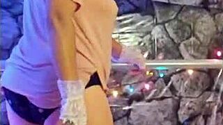 यो, हॉटवाइफ स्टेफी एप्रिल की चूत डांस स्ट्रेट फायर है, मैन!