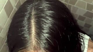 follando a linda flaca culona mientras habla por teléfono con el cuernudo de su pobre novio