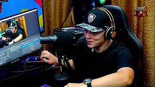 geisy latina brunette shares how she enjoyed giving her ass to big dick in public outdoor interview