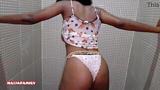 Homemade passionate sex with petite teen for first time