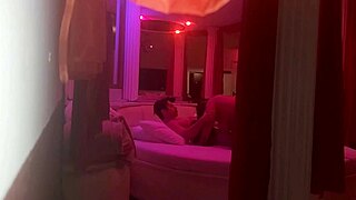 i took the tattooed milf to see my hard cock and her pussy got impressed with the balls