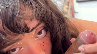 I love the kinky split tongue girl giving sloppy blowjob and cumshot.