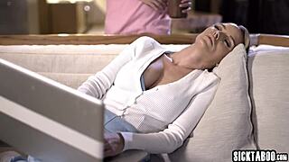 Hardcore Sex Keeps Milf Stepmom Pristine Edge Satisfied