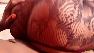 nephew explores fat ass aunt's wet pussy