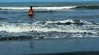 Weekend Fucking Colombian Teen Angel On Cartagena Beach