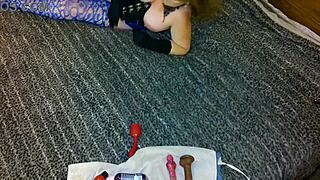 Granny Carmen & Blue Angel Lick & Ride In Double Cum Action