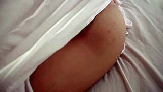 Se folla a su hermanastra d hasta que le pide que pare