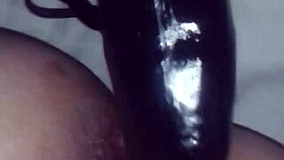 i fuck my colombian tranny ass with black dildo in brazilian style