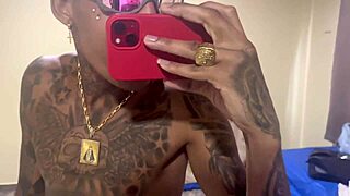 Novinha Novata Showing Pussy at Búzios Beach House