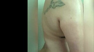 wow, spying on this latina girl leads to unexpected encounter.