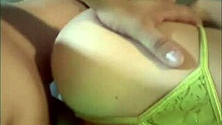 Rica cogida con mi mejor amigo, hermosa latina amateurs follando duro.