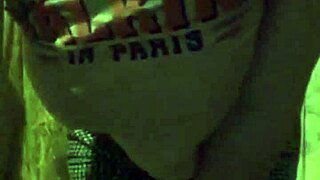 Beautiful russian woman with big tits from usa shows off her tits in close up