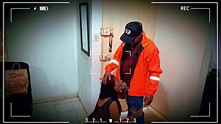 Slamming Colombian Milf in Lingerie Sucks and Fucks Delivery Guy Hard