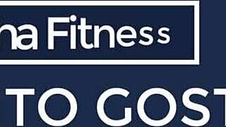 Amateur Teen Boldly Shows Off in Lingerie