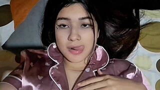 Check it, this universitaria sent me a vid touching herself and her hot tits