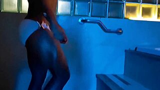 Come Fuck Me In The Bubble Bath