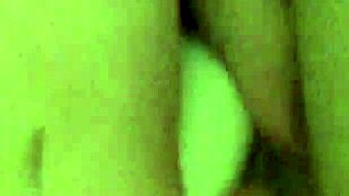 fucking pierced pussy with vibrator 😩