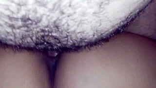 venezuelan puta from punta brava valencia rides hard for cash in part 2. i'm hooked!