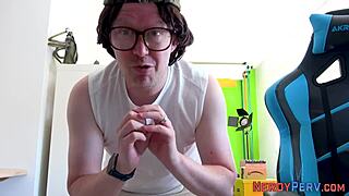 Leeds Nerd Feels Thrill Fingerbanging Skinny Brit in Raw Moment