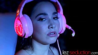 Stepmom Cherie Deville Pussylicks Her Gamer Teen 18+ Karlee Grey