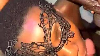 creamycandy shaking her ass in a wild 3some 😈