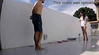 pau pegando na obra com anal e creampie na latina