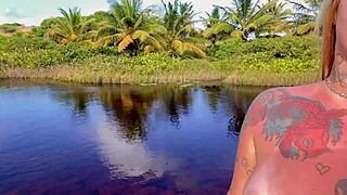 watch this blonde latina masturbate and squirt in the public lake?