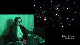 Naked brunette bbw with big natural tits plays in night springs