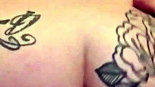 I can't believe Kitty Slayer S4 has this sexy Colombian milf in public scene