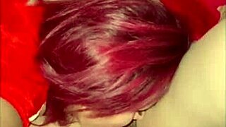 Latina Milf Aleja Shows Off Big Sexy Ass