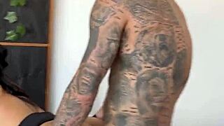 so, wanna know how i’m banging this mma fighter’s huge ass?