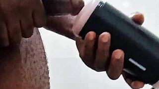 my girlfriend wasn’t around, so i handled things solo in the bathroom