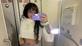 look how i pee during my europe trip on the plane