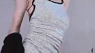 Korean Novinha Solo Performance