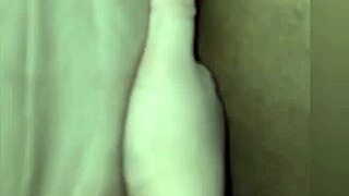 Amateur Turns Ass Slowly for Gentle Anal Penetration as Bitch