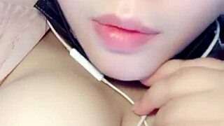 Webcam Chinese Girl Aa Shows Unique Moves