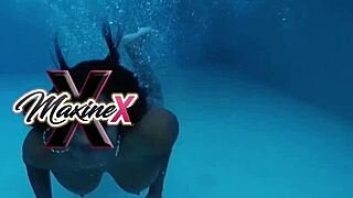 does maxine x suck that toy after fucking herself?