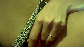 Mira Que Rico Mi Calzoncito With Dildo