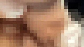 Masked Beauty in Crossdressing Masturbates While Streaming, Want to See?