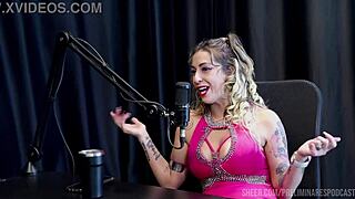 I saw julia fontanelli in the podcast, she was so sexy!