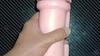 kissy delivers a wild oral and deep throat session