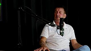 beautiful amateur asks, is my pussy a tasty fruit? in public fetish