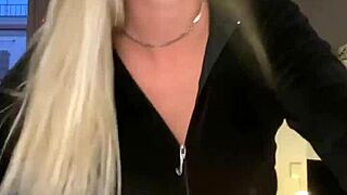 beautiful blonde got me all crazy, can’t stop thinkin’ bout her... umm