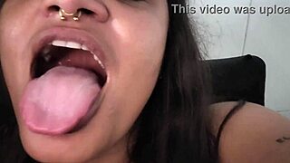 z� gets her hairy big ass massaged at the city fair, she moans.