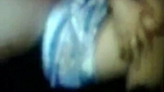 The Tetona Enjoys Her Big Natural Tits