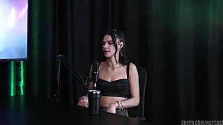 Check out Debora Andrade and Vitoria Beatriz's hot moments with toys and massage!