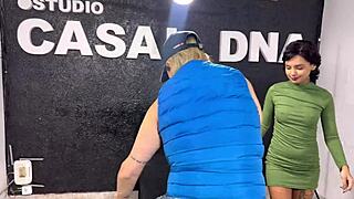 petite 18 year old gets tattoo on tight ass, tattoo artist masturbates her to first orgasm